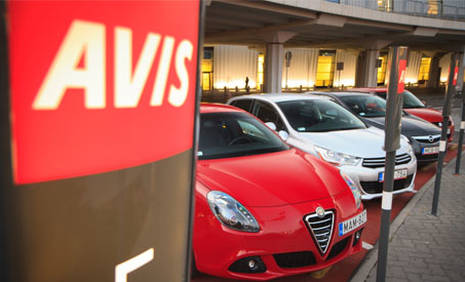 Book in advance to save up to 40% on AVIS car rental in Birmingham